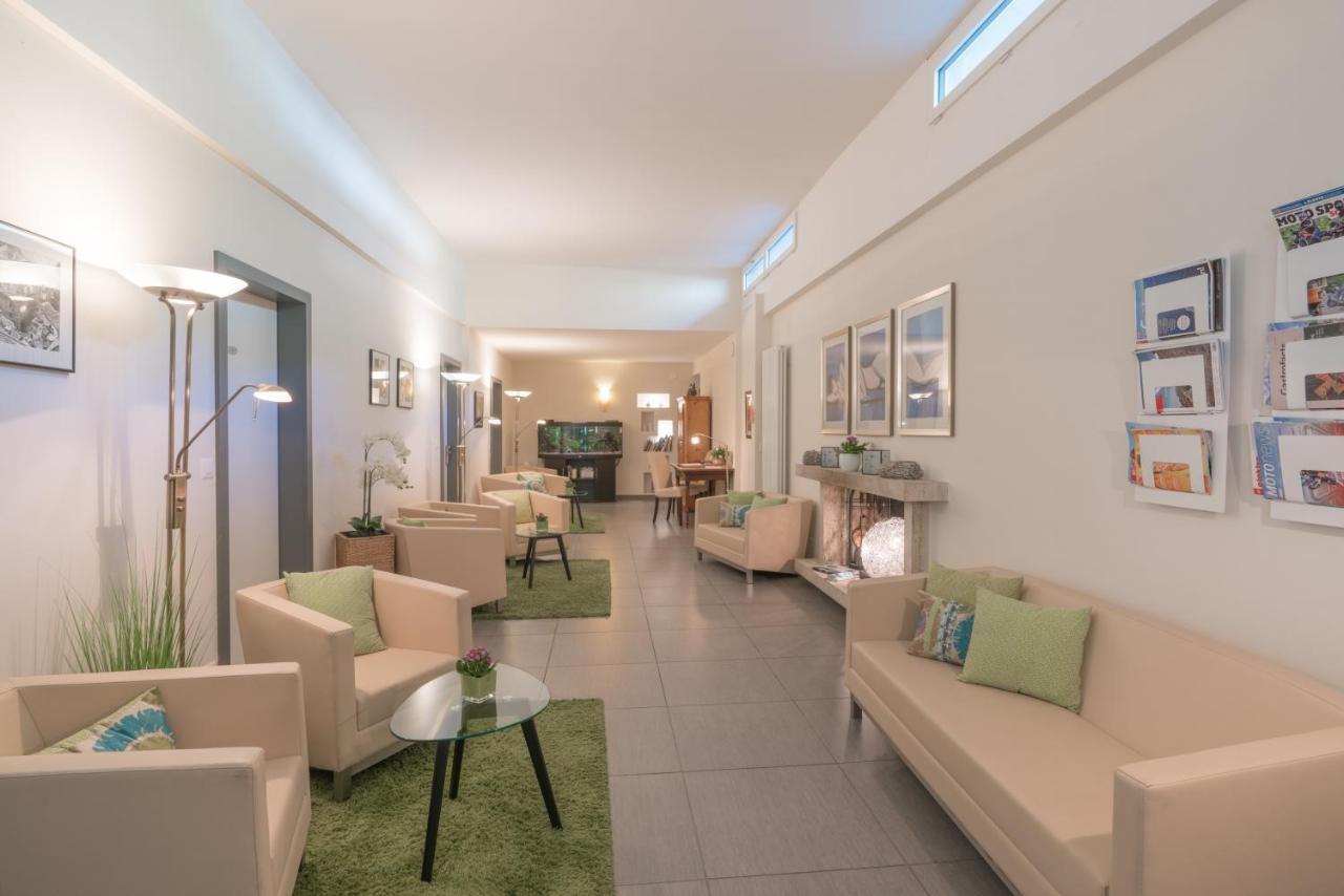 Charme Hotel Barbate Tegna Kültér fotó